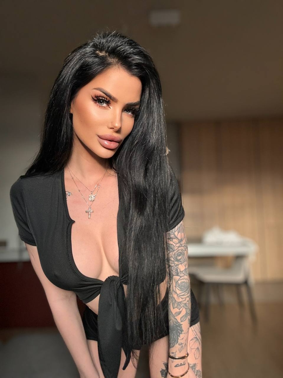 Beautiful brunette Sophia in sexy clothes Porn Pics english 03