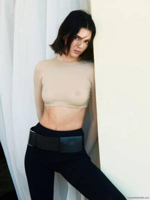 Kendall Jenner totally naked Porn Pics english 01