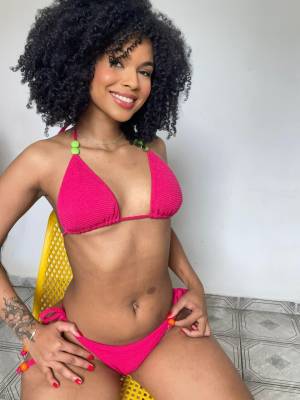 Exotic model Lisa Brazilian Babe Porn Pics english 11