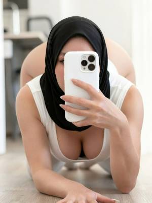 Lil Amira Naked Pictures Porn Pics english 04
