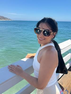 Amateur chick with a bushy muff shows her beaver on a boat in sunglasses Porn Pics english 18
