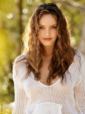 Beautiful redhead Dakota Rae posing outdoor Porn Pics english 01
