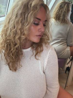 Dutch Curves In Heels Naked Images Porn Pics english 03