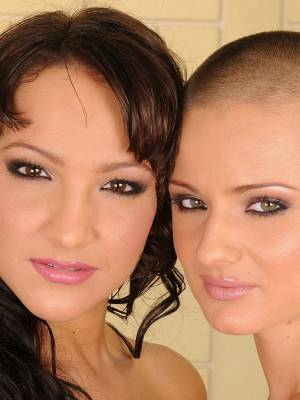 Sabrina Sweet teaching Sinead how to fist her pussy Porn Pics english 03