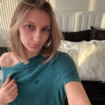 Mara Petite Hot Pictures
