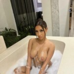 Hot nude photo of the beautiful young girl